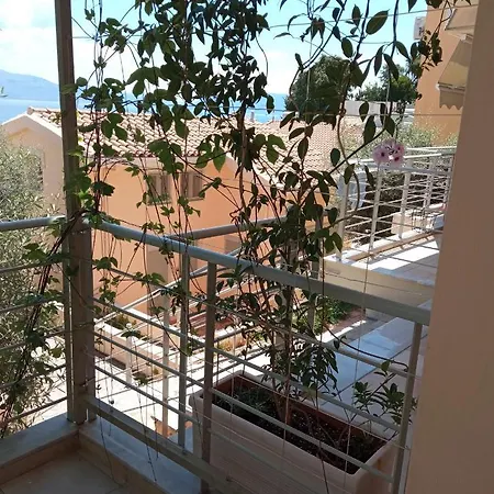 Stavros & Lydia Apartment