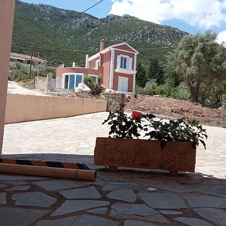 Stavros & Lydia *